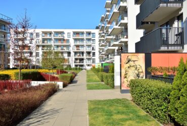 Az új generációs lakónegyed fejlesztések már nem csupán az ingatlanokról szólnak, hanem egy fenntarthatóbb és kényelmesebb városi jövőképről.